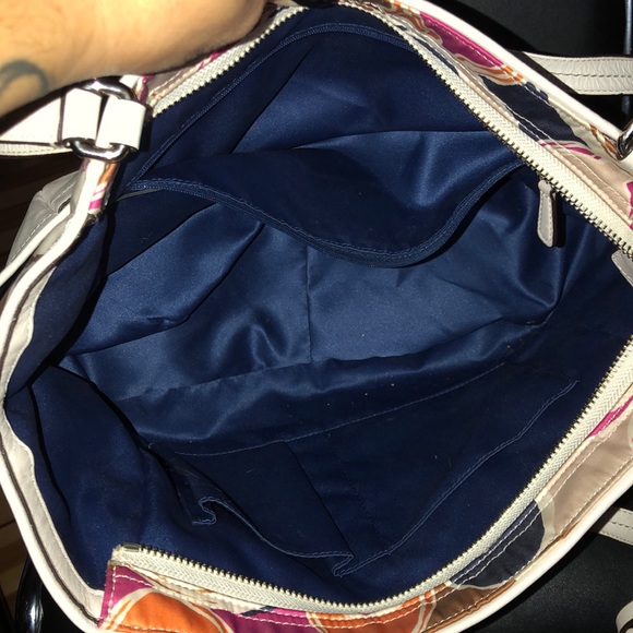 Coach east west tote - Picture 4 of 5